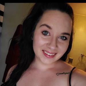 Meet your Posher, Mikaela